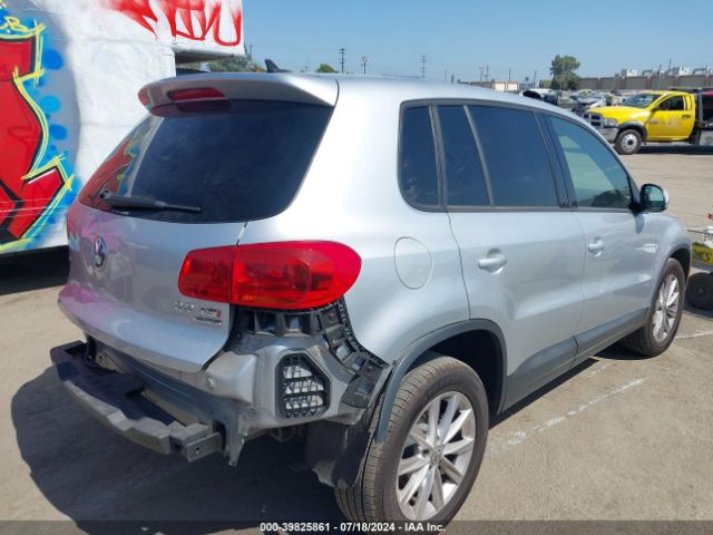 WVGBV3AX9EW592960 Volkswagen TIGUAN SE
