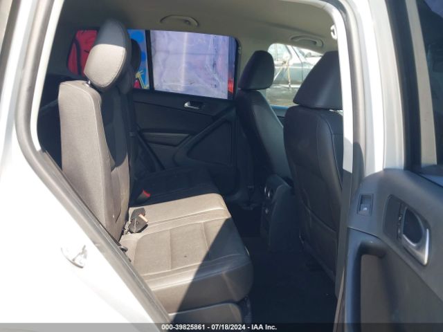 WVGBV3AX9EW592960 Volkswagen TIGUAN SE