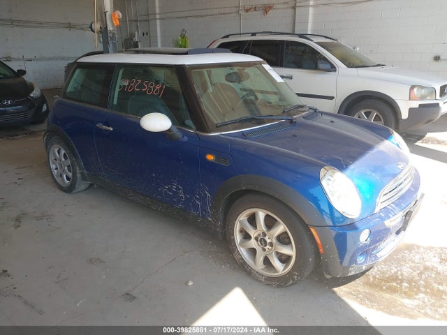 2006 MINI COOPER WMWRC33566TK72807 Photo 0