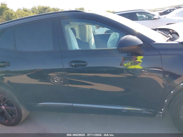 LRBFZNR40PD054127 Buick Envision Essence Fwd