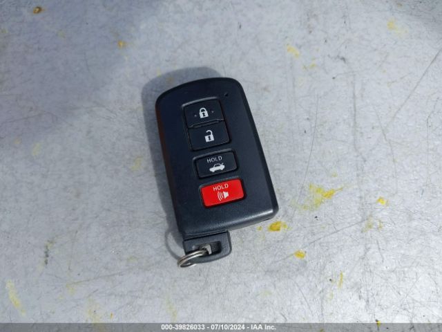 2T1BURHE4FC401339 Toyota Corolla S Premium