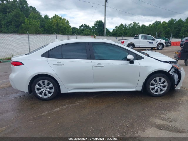 Toyota COROLLA LE 2022 5YFEPMAE5NP363300 Image 13