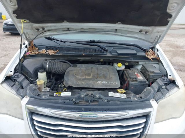 2C4RC1BG0ER404234 Chrysler Town & Country Touring