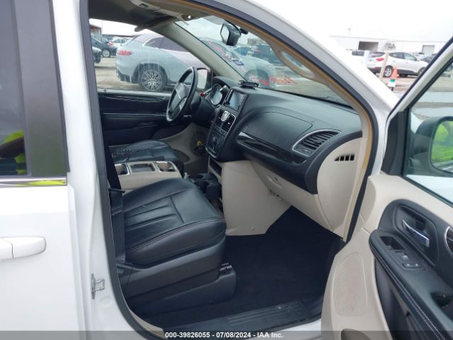 2C4RC1BG0ER404234 Chrysler Town & Country Touring