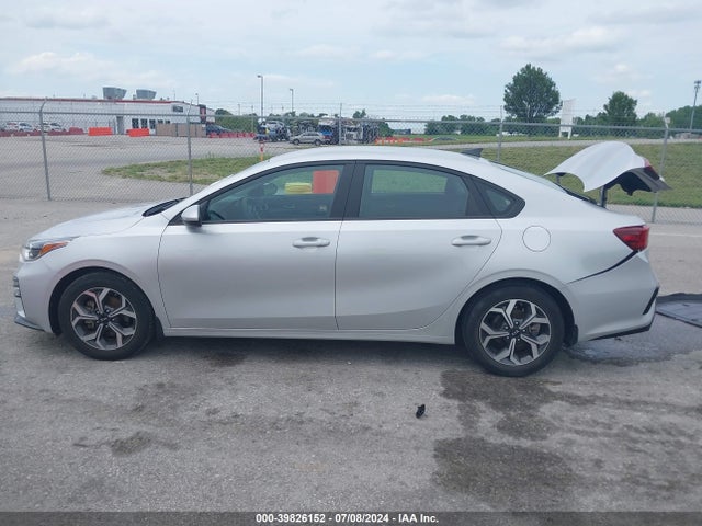 KIA Forte Lxs 2021 3KPF24AD3ME295184 Image 14