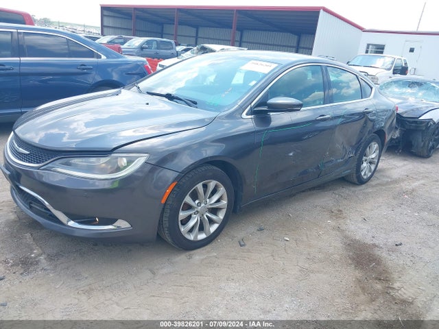 Chrysler 200 C 2015 1C3CCCCB7FN545387 Image 2