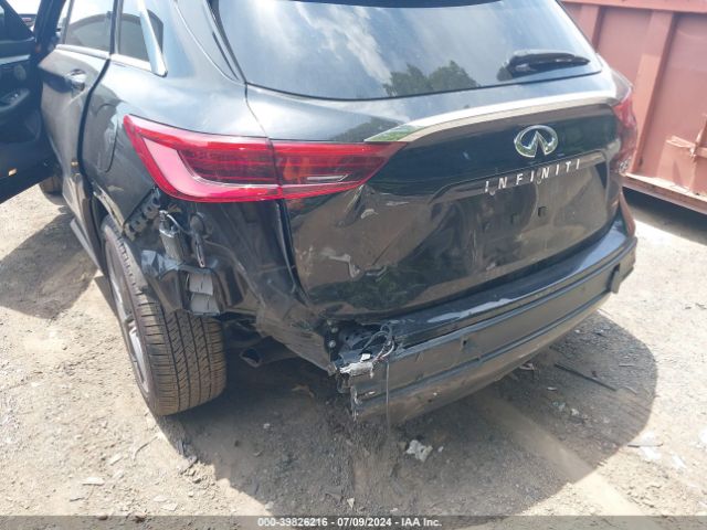 3PCAJ5M30KF103992 Infiniti Qx50 Essential