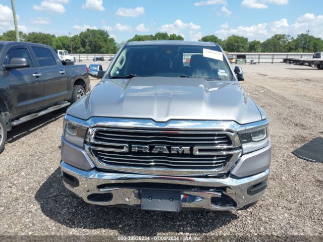 1C6SRFJTXNN204686 RAM 1500 Laramie  4x4 5'7 Box