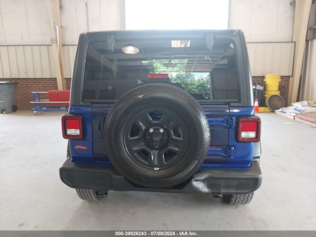 1C4HJXDN9JW241438 Jeep Wrangler Unlimited Sport 4x4