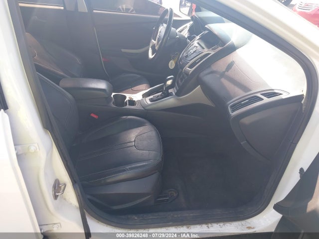 Ford FOCUS SE 2014 1FADP3K2XEL158323 Image 5
