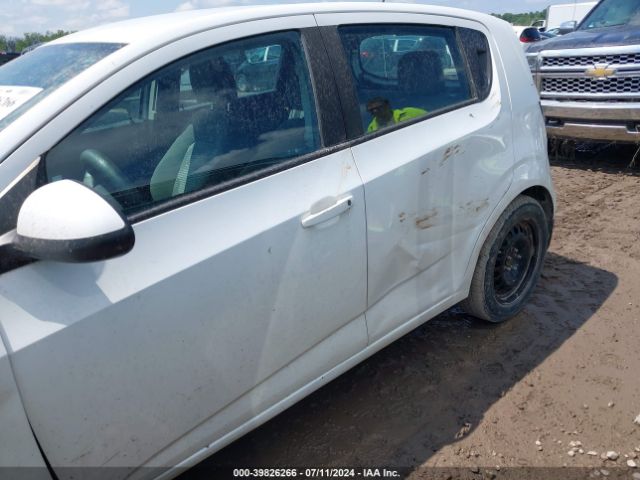 1G1JA6SG0G4163628 Chevrolet Sonic Ls Auto