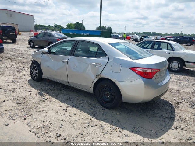 Toyota COROLLA LE 2017 5YFBURHE2HP663086 Image 3