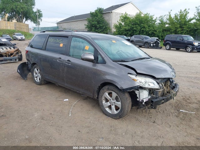 2017 5TDKZ3DC1HS809682 main image