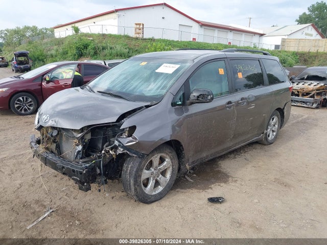 Toyota Sienna Le 8 Passenger 2017 5TDKZ3DC1HS809682 Image 6