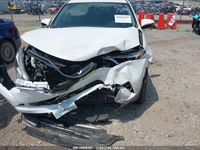 Toyota Rav4 Xle 2017 JTMWFREV4HD106795 Image 6