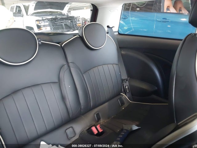 2008 MINI COOPER WMWMF33558TT60817 Photo 7