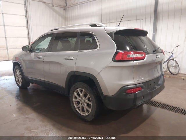 1C4PJMCB4HD226191 Jeep Cherokee Latitude 4x4