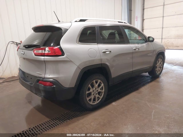 1C4PJMCB4HD226191 Jeep Cherokee Latitude 4x4