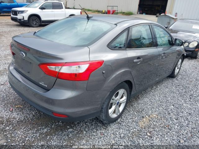 1FADP3F25EL318652 Ford FOCUS SE