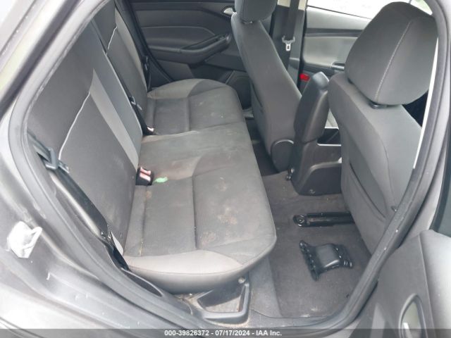 1FADP3F25EL318652 Ford FOCUS SE