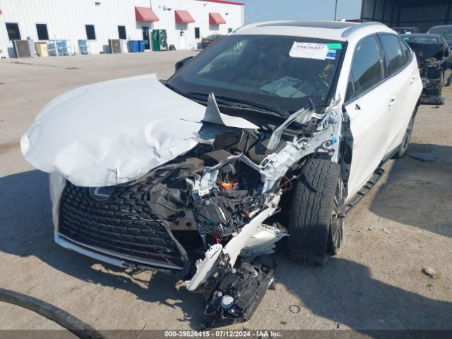 JTHX3JBH4L2024114 Lexus UX 200