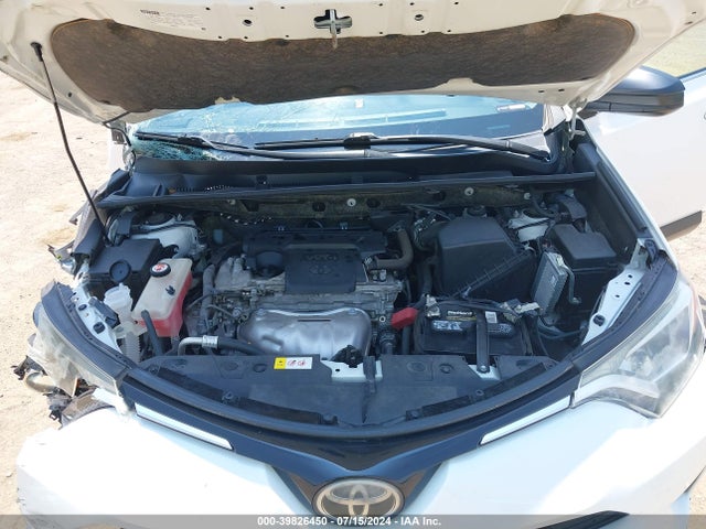 Toyota RAV4 LE 2017 JTMZFREV4HJ140766 Image 10