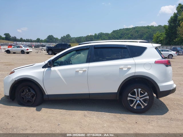Toyota RAV4 LE 2017 JTMZFREV4HJ140766 Image 13