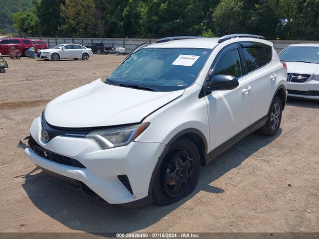 Toyota RAV4 LE 2017 JTMZFREV4HJ140766 Image 2