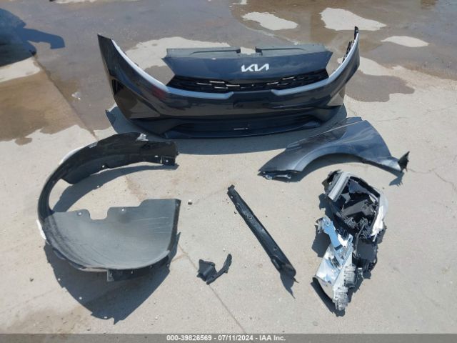 3KPF24AD1PE667836 KIA Forte Lxs