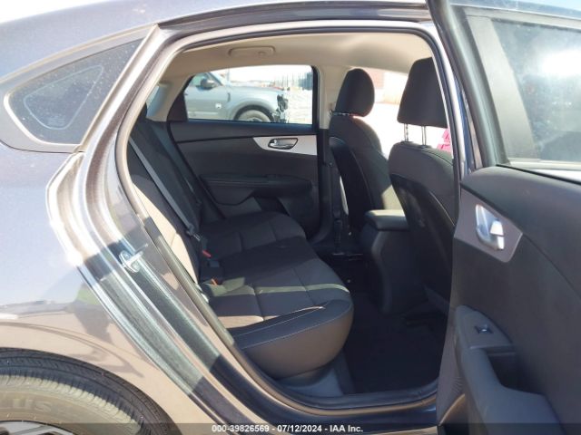 3KPF24AD1PE667836 KIA Forte Lxs