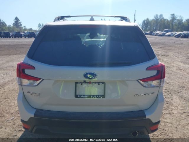 JF2SKAPC8NH437490 Subaru Forester Limited