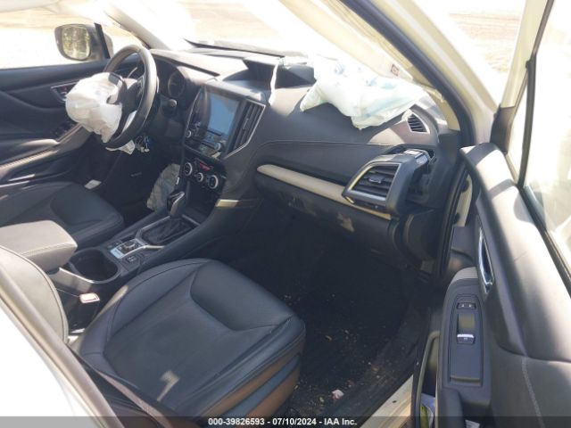 JF2SKAPC8NH437490 Subaru Forester Limited