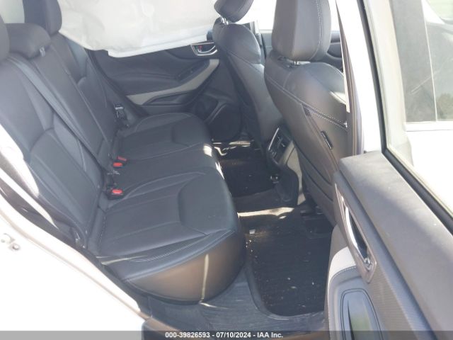 JF2SKAPC8NH437490 Subaru Forester Limited