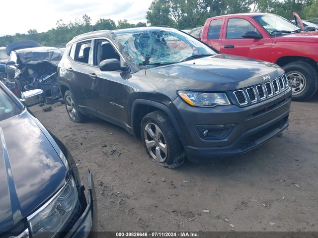 Jeep Compass Latitude 4x4 2018 3C4NJDBB6JT162227 Image 1