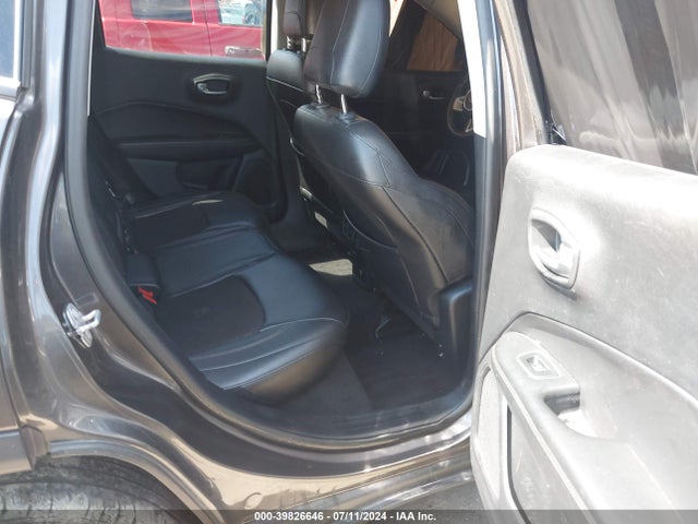 Jeep Compass Latitude 4x4 2018 3C4NJDBB6JT162227 Image 8