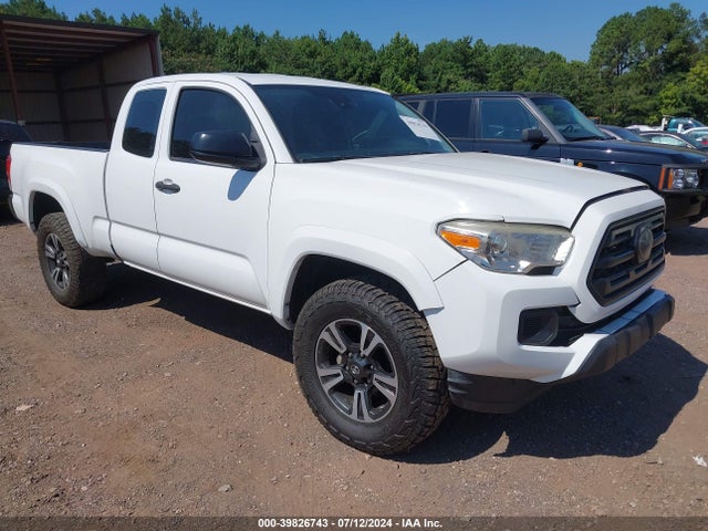 Toyota Tacoma Sr 2018 5TFRX5GNXJX122424 главное изображение