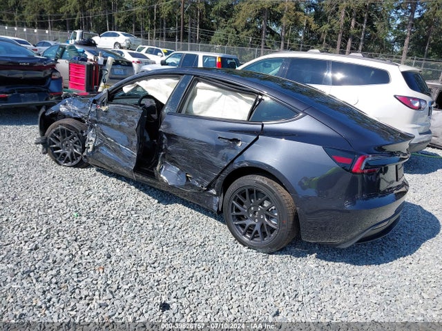 Tesla Model 3 Long Range Dual Motor All-wheel Drive 2024 5YJ3E1EB9RF810076 Image 3