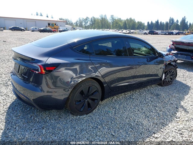 Tesla Model 3 Long Range Dual Motor All-wheel Drive 2024 5YJ3E1EB9RF810076 Image 4