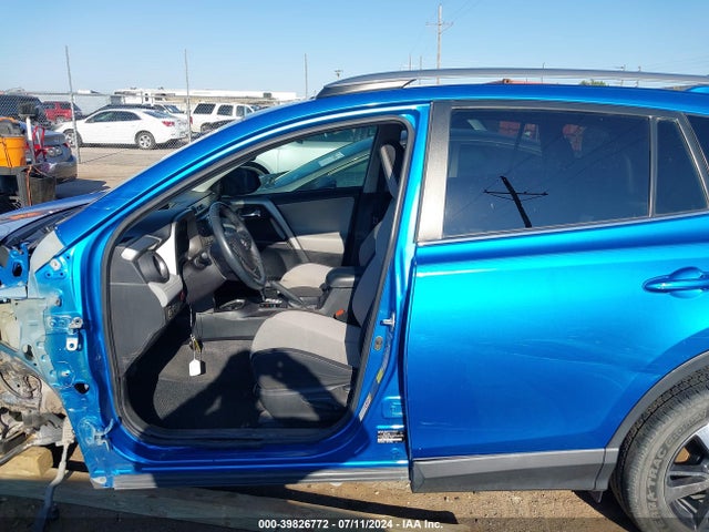 Toyota Rav4 Xle 2018 2T3WFREV3JW457951 Image 15