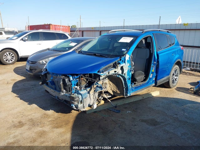 Toyota Rav4 Xle 2018 2T3WFREV3JW457951 Image 2