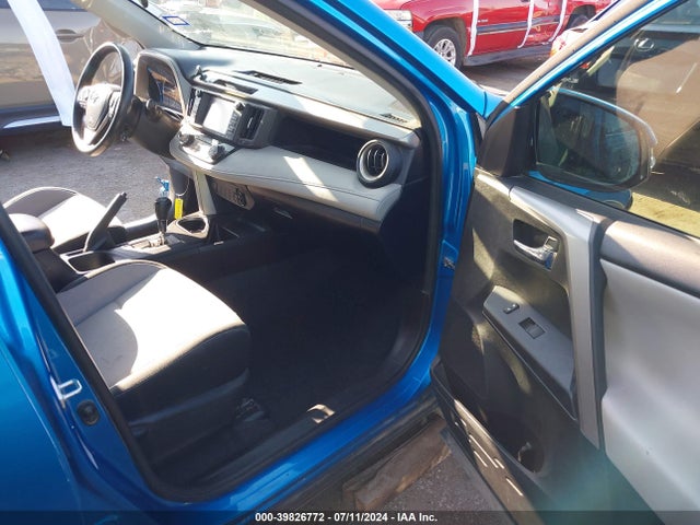 Toyota Rav4 Xle 2018 2T3WFREV3JW457951 Image 5
