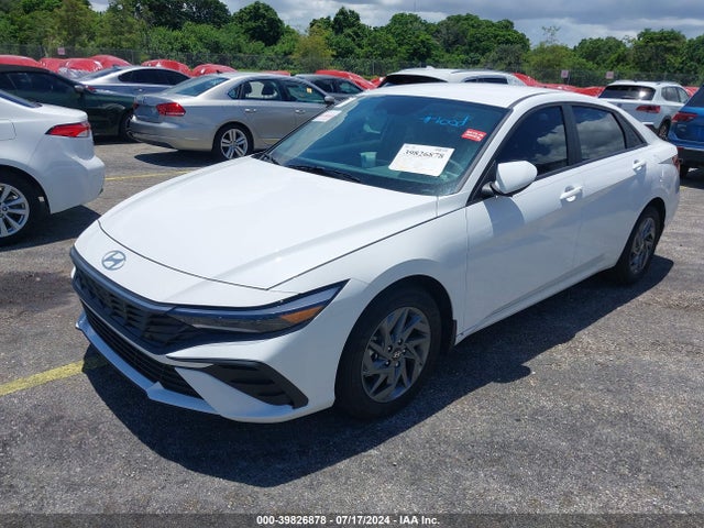 Hyundai ELANTRA SEL 2024 KMHLM4DG9RU699419 Image 2