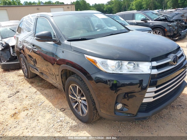 Toyota Highlander Xle 2017 5TDKZRFH7HS509088 zdjęcie główne