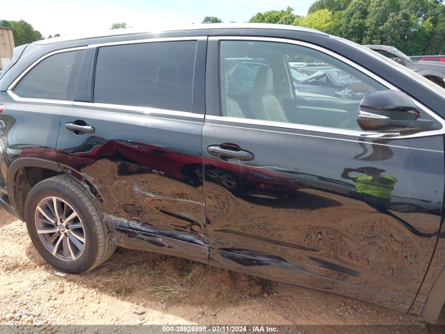 Toyota Highlander Xle 2017 5TDKZRFH7HS509088 Image 13