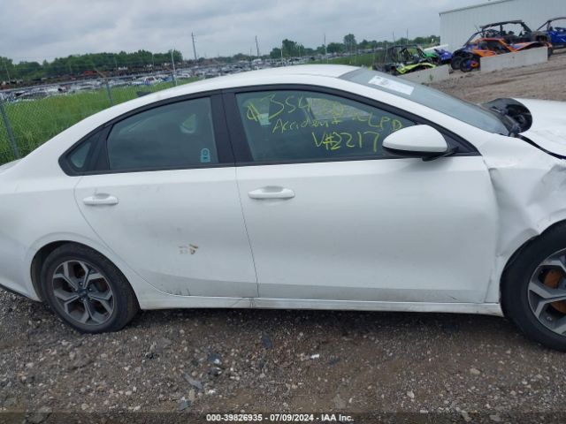 3KPF24AD8LE221760 KIA Forte Lxs