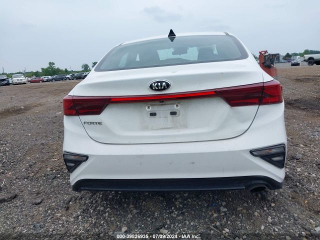 3KPF24AD8LE221760 KIA Forte Lxs
