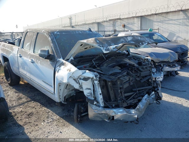 2018 1GCRCSEC9JZ317883 main image