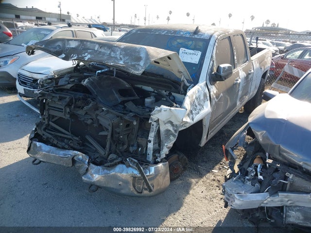 Chevrolet Silverado 1500 1lz 2018 1GCRCSEC9JZ317883 Image 2
