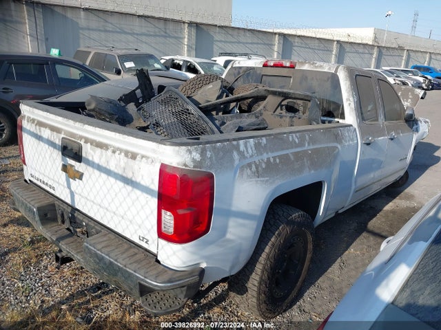 Chevrolet Silverado 1500 1lz 2018 1GCRCSEC9JZ317883 Image 4