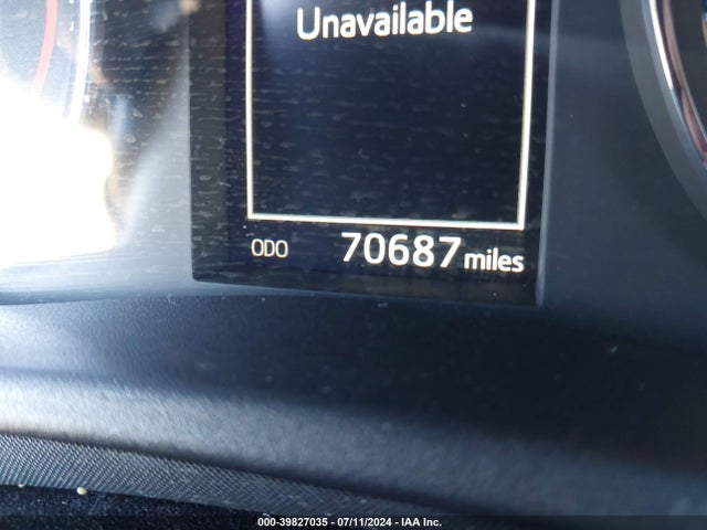 Toyota COROLLA SE 2018 2T1BURHE3JC006481 Image 16